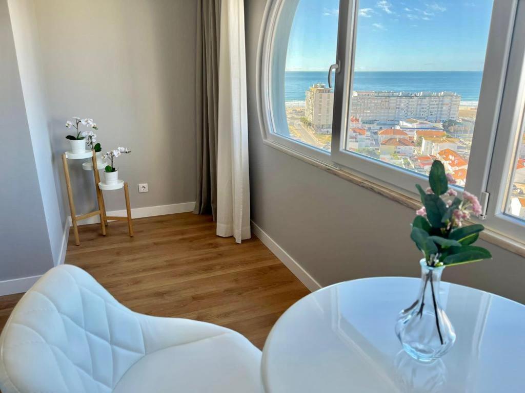 T2 Com Uma Vista Deslumbrante Sobre O Atlantico! Daire Costa da Caparica Dış mekan fotoğraf